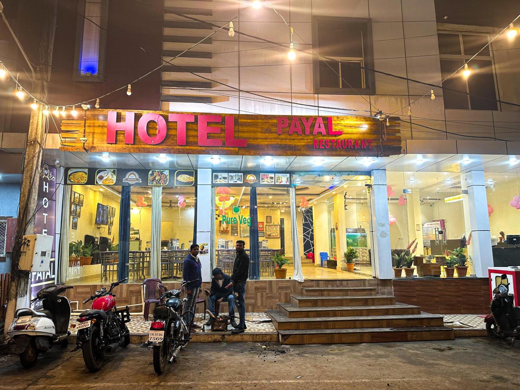 Hotel Payal & Restaurent Pachmarhī Zewnętrze zdjęcie